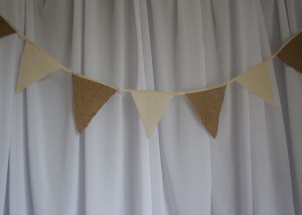 Image showing hessian and canvas bag bunting hanging up